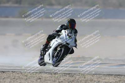 media/Oct-02-2025-Racers Edge (Thu) [[2c91cb6ab3]]/3-B Group/Session 2-Turn 14 (11am)/